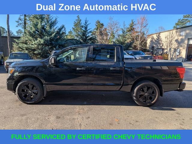 Used 2023 Nissan Titan SV w/ SV Convenience Package image 9
