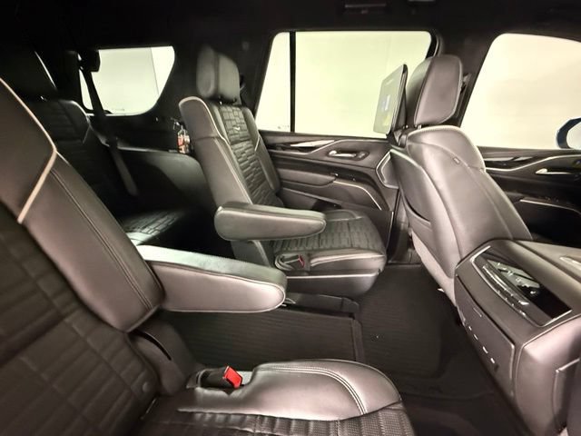 Used 2023 Cadillac Escalade V AWD/4WD image 45