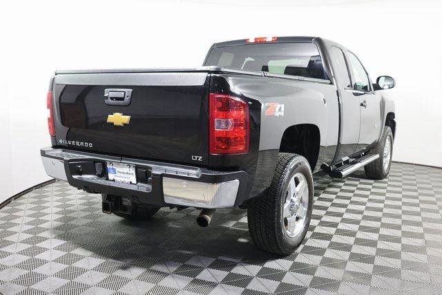 Used 2013 Chevrolet Silverado 2500 LTZ w/ LTZ Plus Package image 5