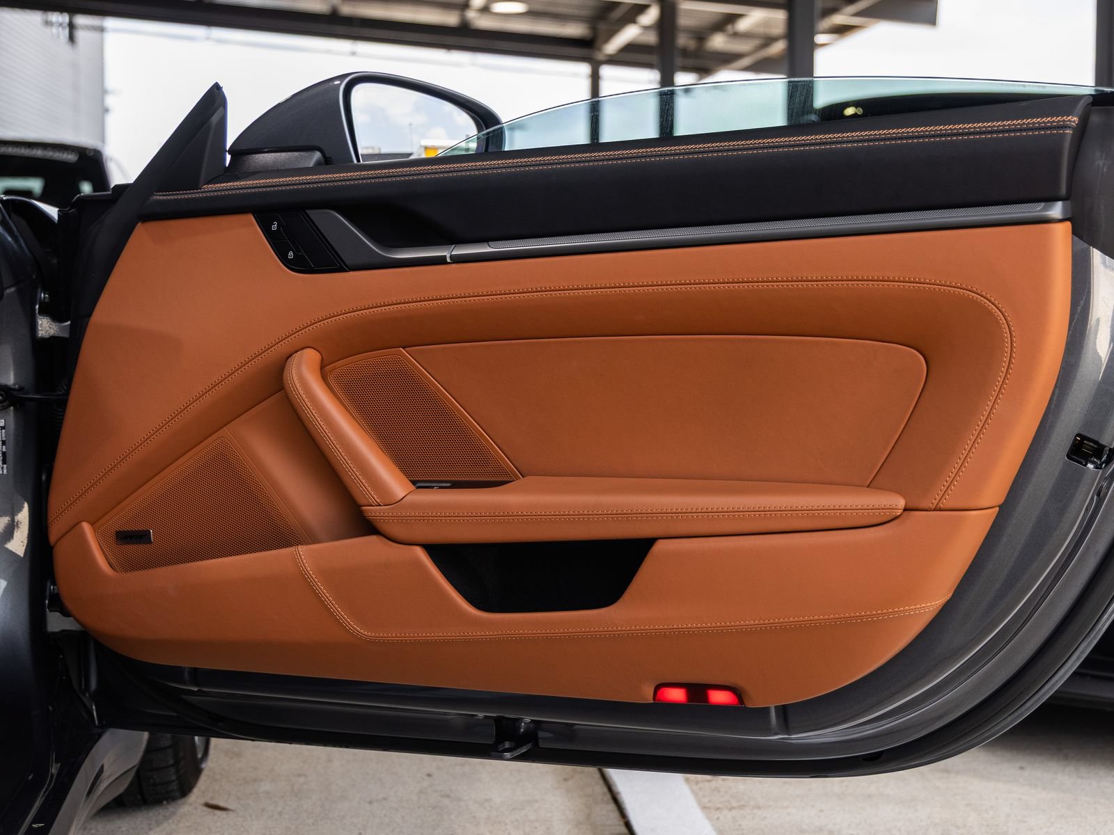 Certified 2025 Porsche 911 Carrera S RWD image 34