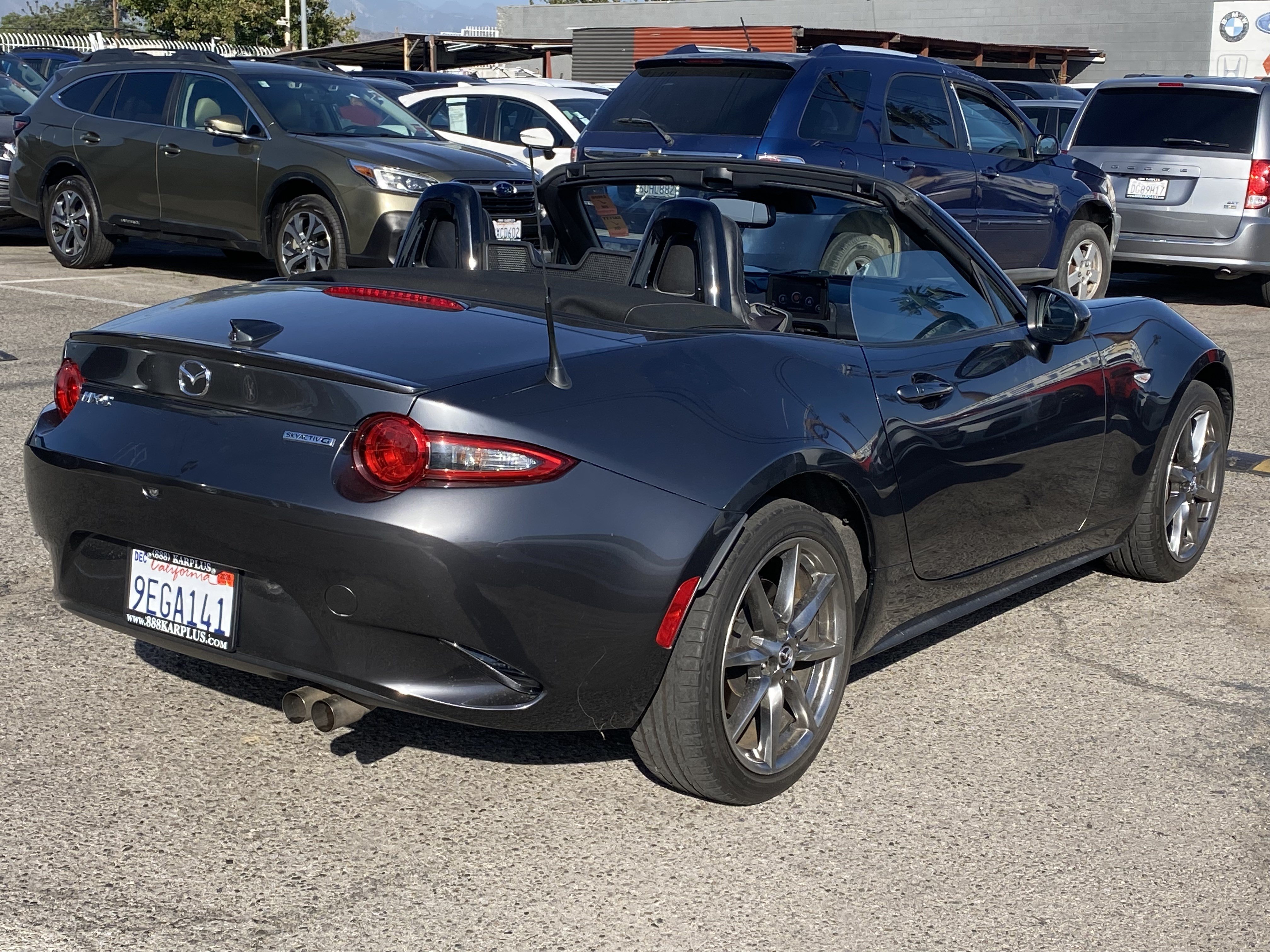 Used 2022 MAZDA MX-5 Miata Grand Touring w/ Weather Package RWD image 8