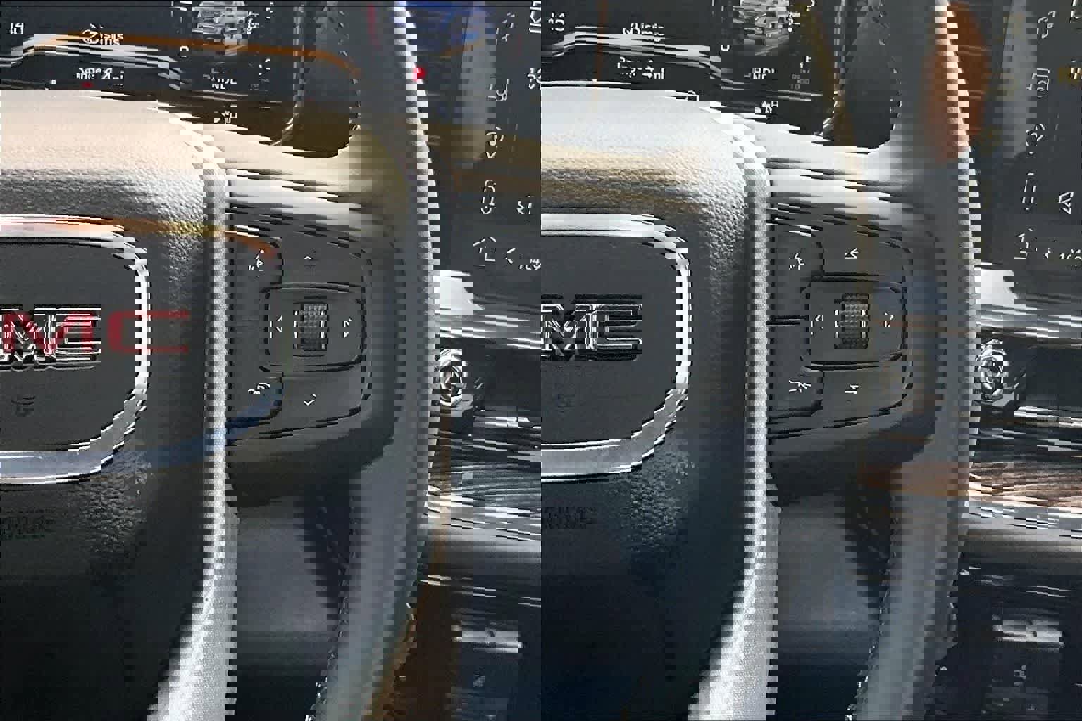 Used 2024 GMC Sierra 1500 Elevation image 26