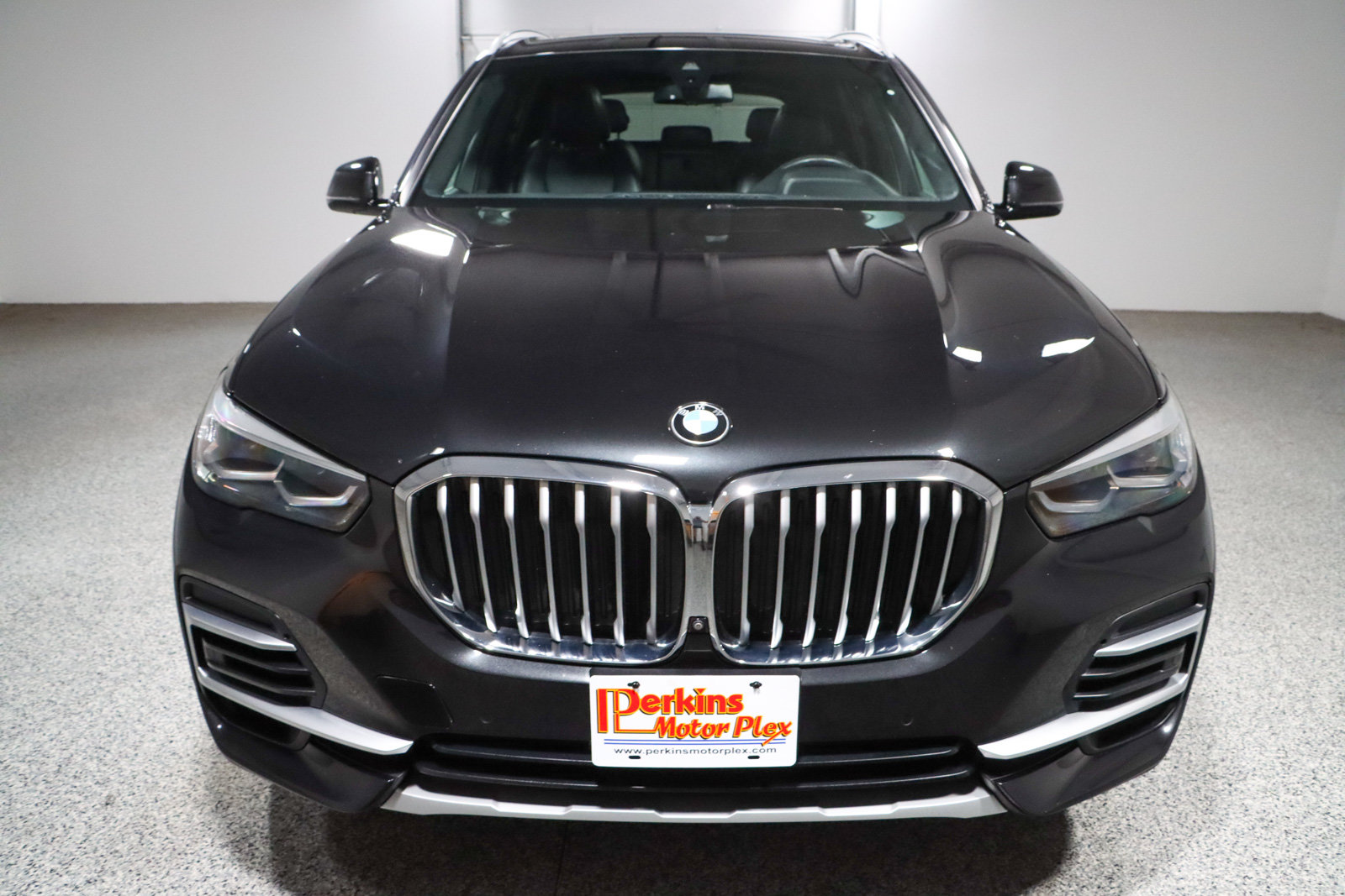 Used 2022 BMW X5 sDrive40i w/ Parking Assistance Package RWD image 4