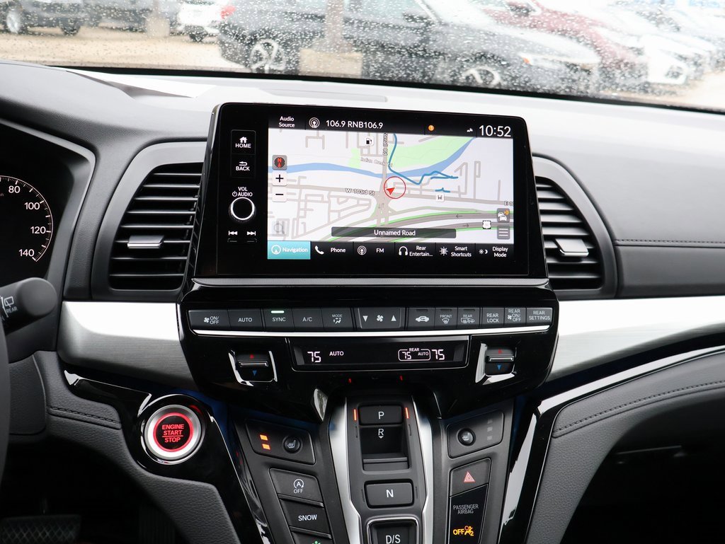 New 2026 Honda Odyssey Touring image 22