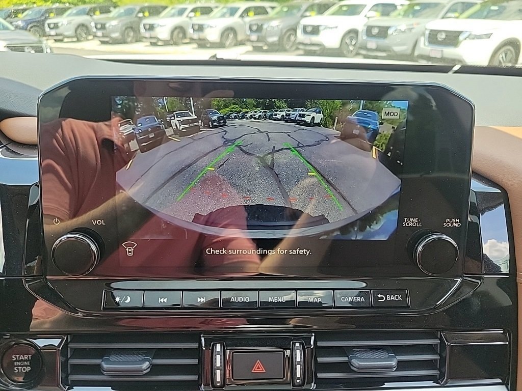 Certified 2025 Nissan Pathfinder Platinum w/ Cargo Package image 14