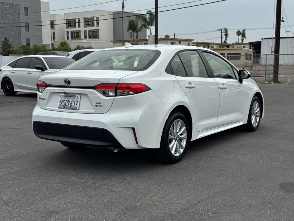 Certified 2025 Toyota Corolla LE w/ LE Premium Package FWD image 12