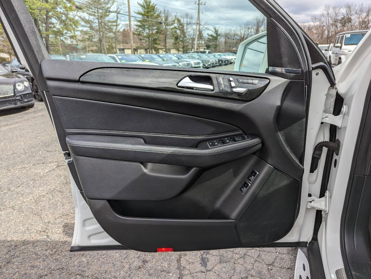 Used 2019 Mercedes-Benz GLS 450 4MATIC image 11
