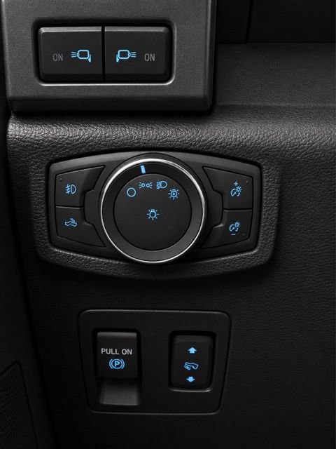 Used 2018 Ford F150 XLT w/ Equipment Group 302A Luxury AWD/4WD image 35
