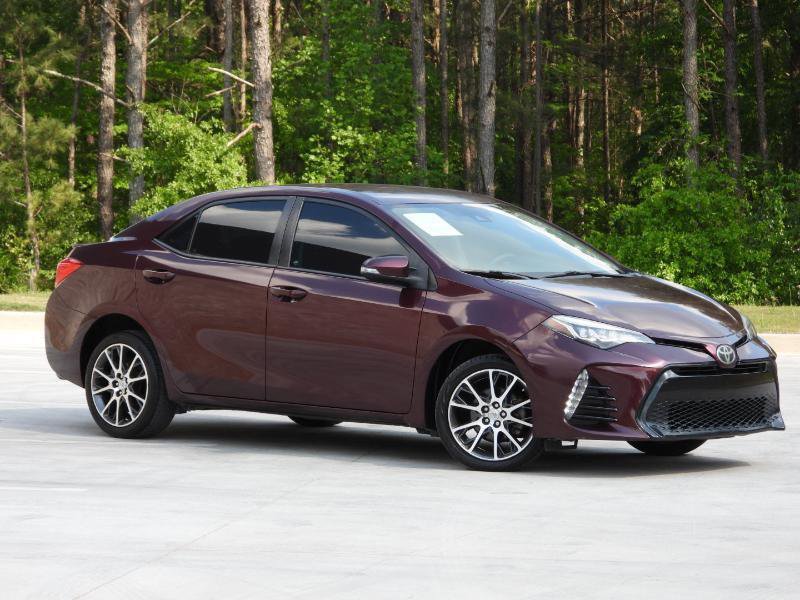 Used 2017 Toyota Corolla SE 50th Anniversary FWD image 12
