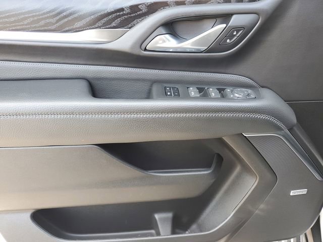 Used 2023 GMC Yukon XL Denali image 16