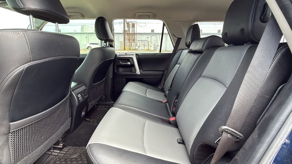 Used 2022 Toyota 4Runner SR5 Premium AWD/4WD image 15