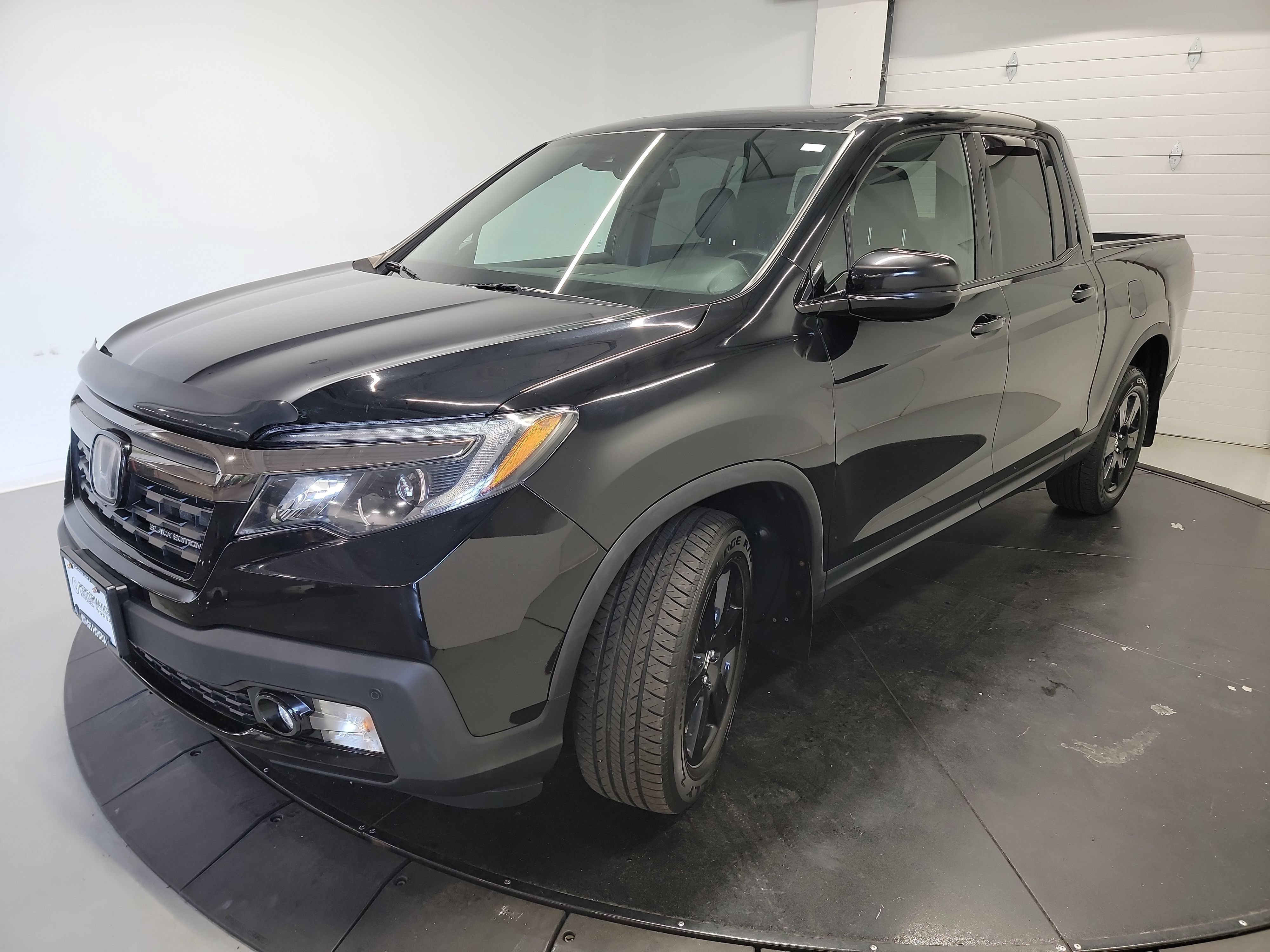 Used 2019 Honda Ridgeline Black Edition image 3