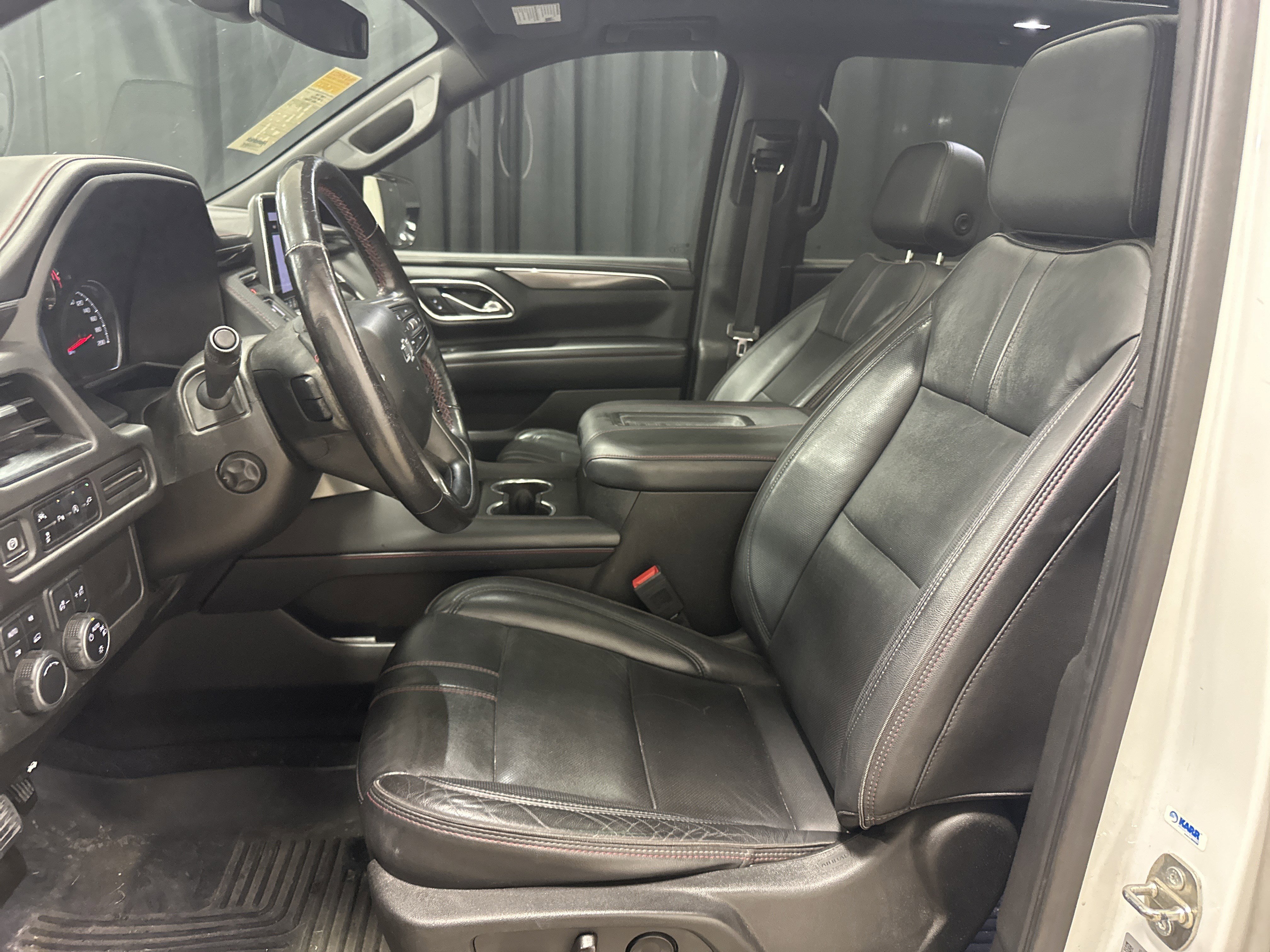 Used 2021 Chevrolet Tahoe RST w/ Luxury Package AWD/4WD image 16