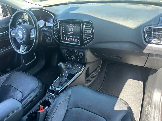 Used 2020 Jeep Compass Limited AWD/4WD image 31