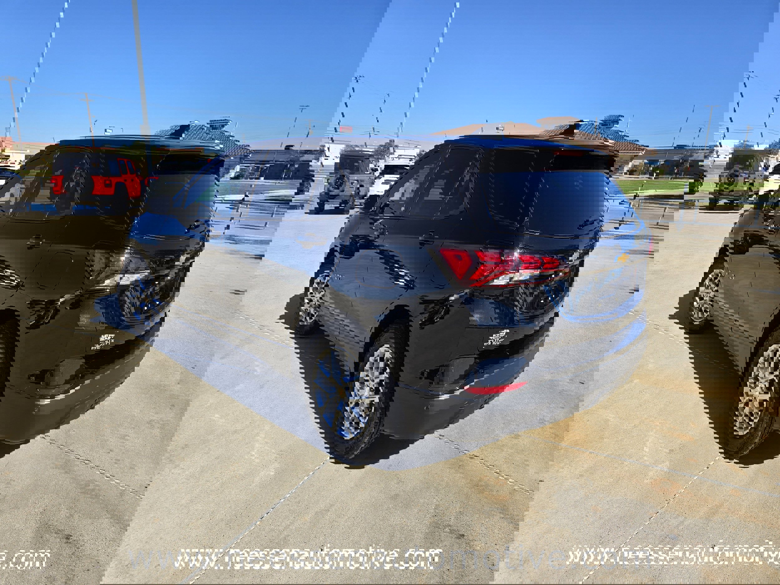 Used 2024 Chevrolet Equinox LS w/ LS Convenience Package image 5