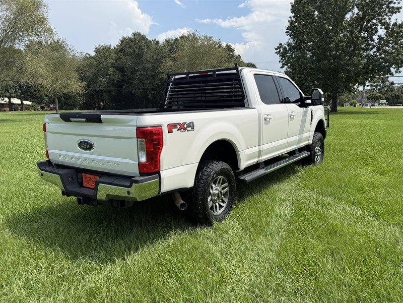Used 2019 Ford F250 Lariat w/ Lariat Value Package AWD/4WD image 6