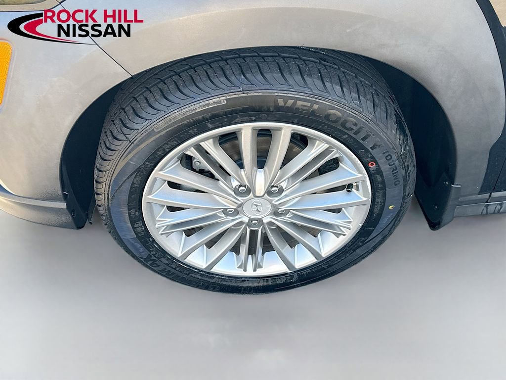 Used 2020 Hyundai Kona SEL w/ Cargo Package image 25