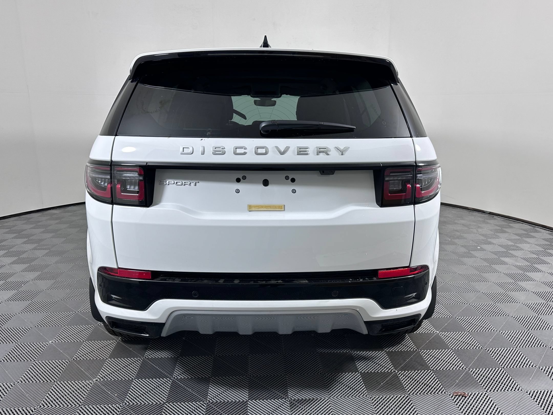 Used 2025 Land Rover Discovery Sport S AWD/4WD image 8
