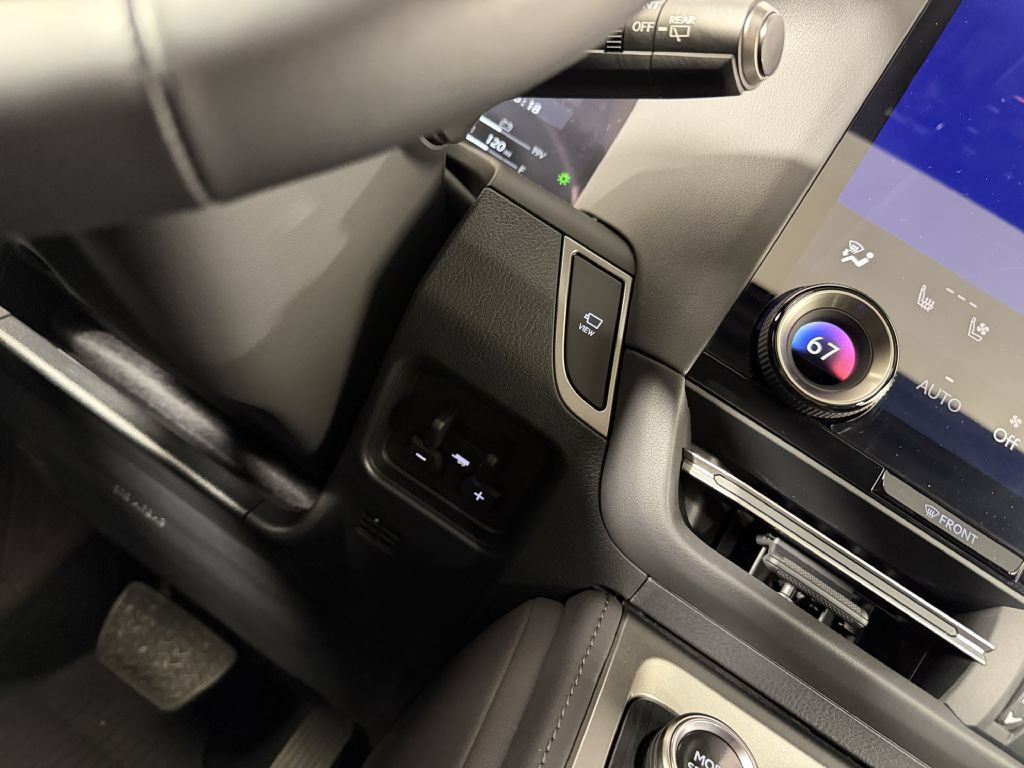 Used 2025 Lexus GX 550 AWD/4WD image 37