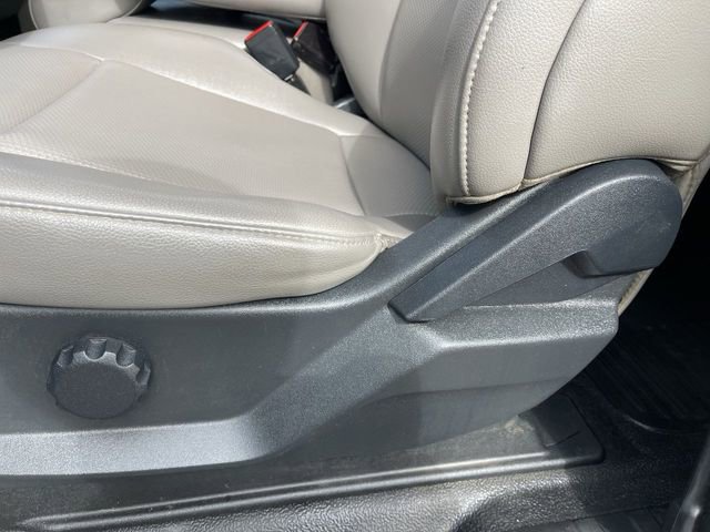 Used 2022 Ford F250 XL w/ Power Equipment Group image 12