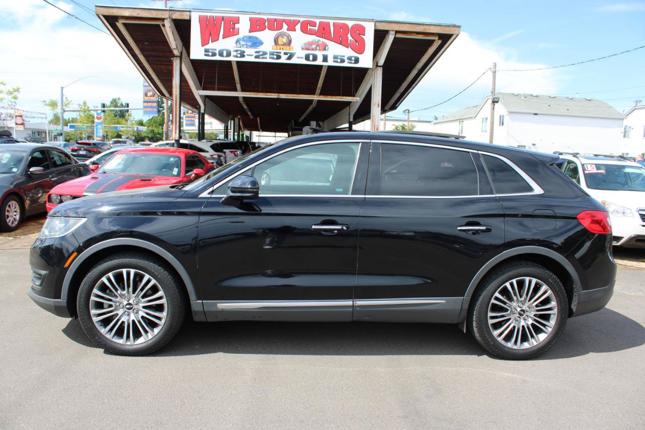 Used 2018 Lincoln MKX Reserve AWD/4WD image 3