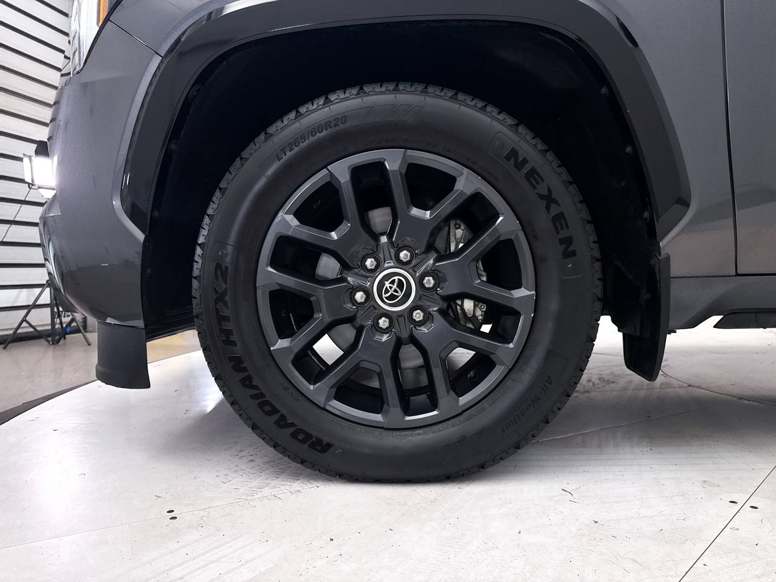 Used 2023 Toyota Sequoia Platinum AWD/4WD image 16