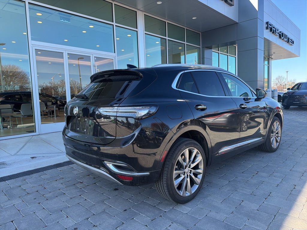 Used 2022 Buick Envision Avenir w/ Technology Package II image 6