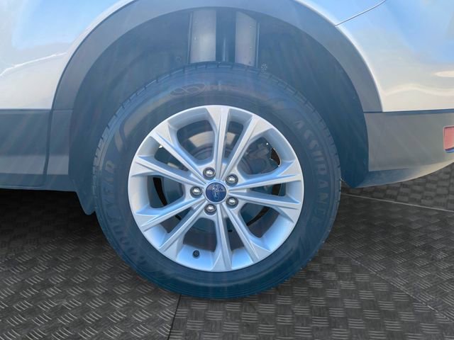 Used 2019 Ford Escape SEL image 34