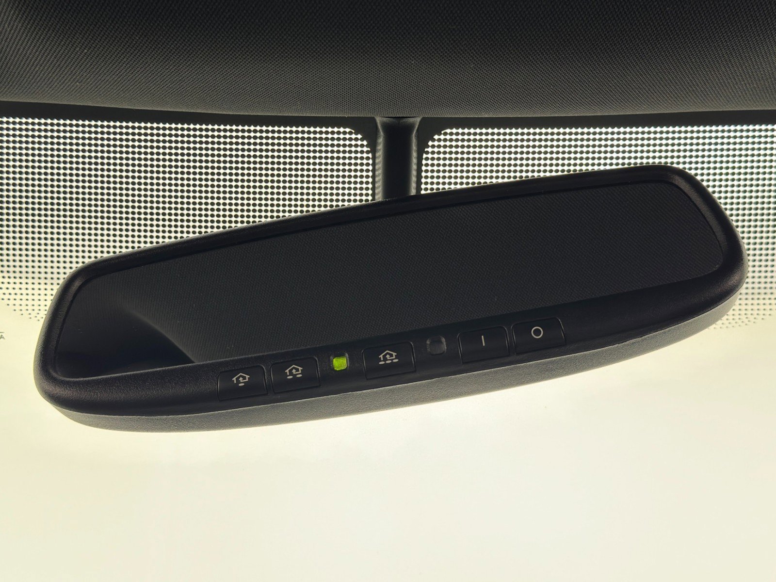 Used 2011 Nissan 370Z Touring image 31