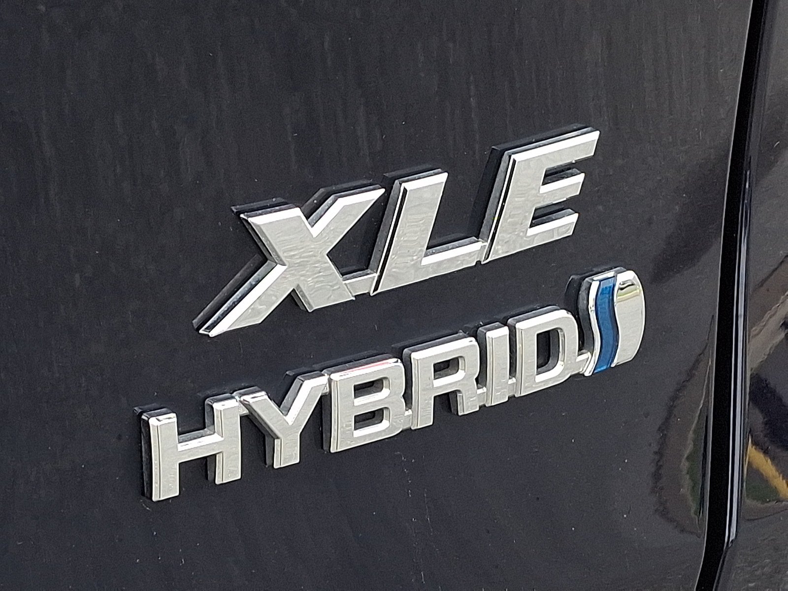 Used 2023 Toyota RAV4 XLE w/ Convenience Package AWD/4WD image 35
