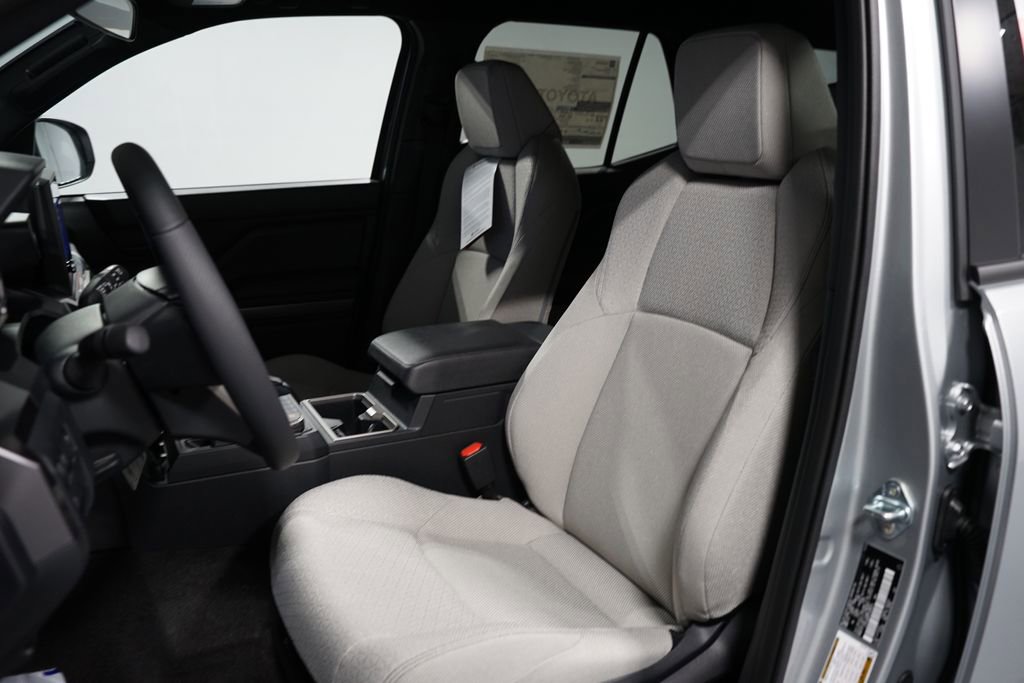 New 2026 Toyota 4Runner SR5 image 28