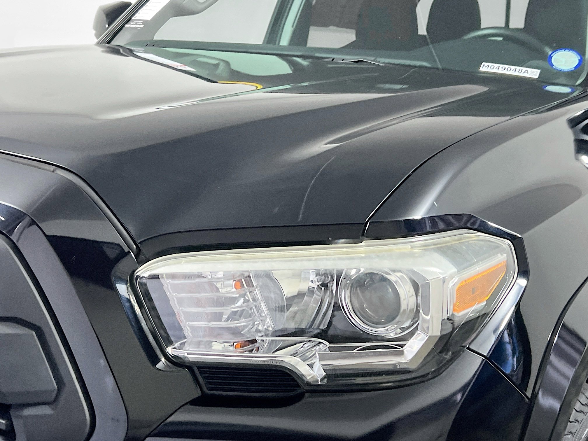 Used 2018 Toyota Tacoma SR5 image 11