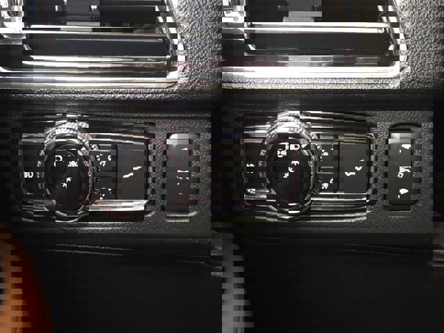 Used 2020 Lincoln Navigator L Reserve image 24