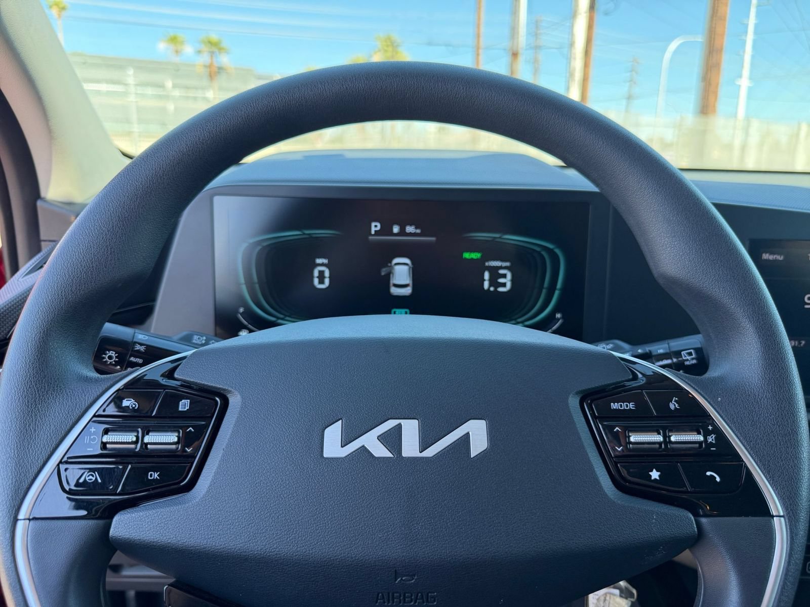 Used 2026 Kia Niro LX FWD image 25