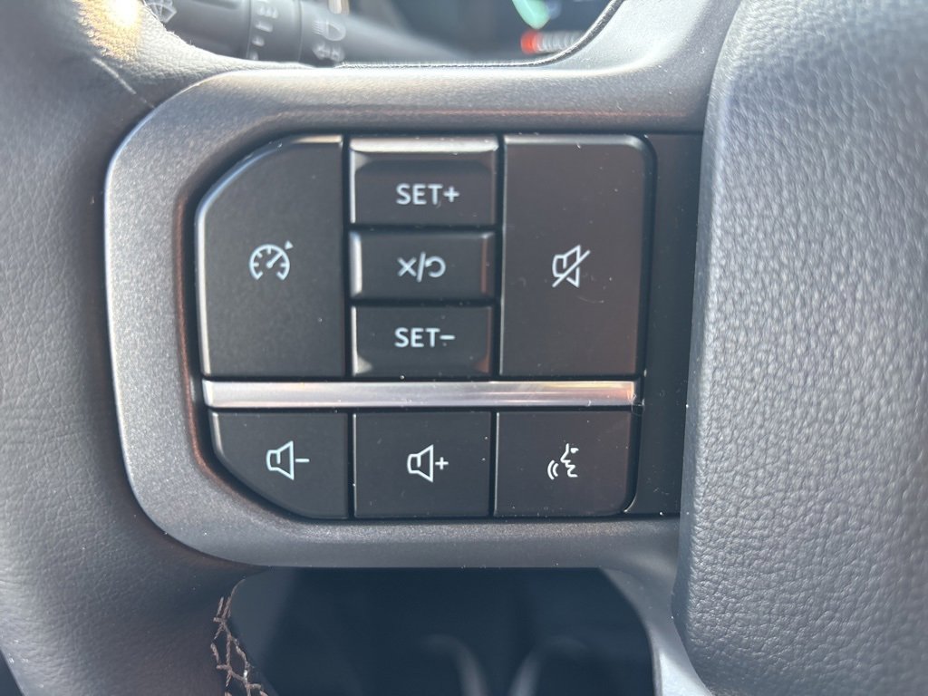 New 2025 Ford F250 Lariat w/ Chrome Package image 27