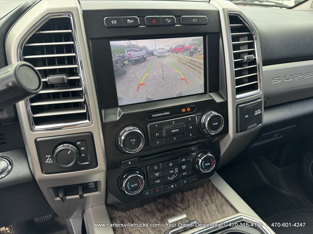 Used 2017 Ford F250 Lariat w/ Lariat Ultimate Package AWD/4WD image 27