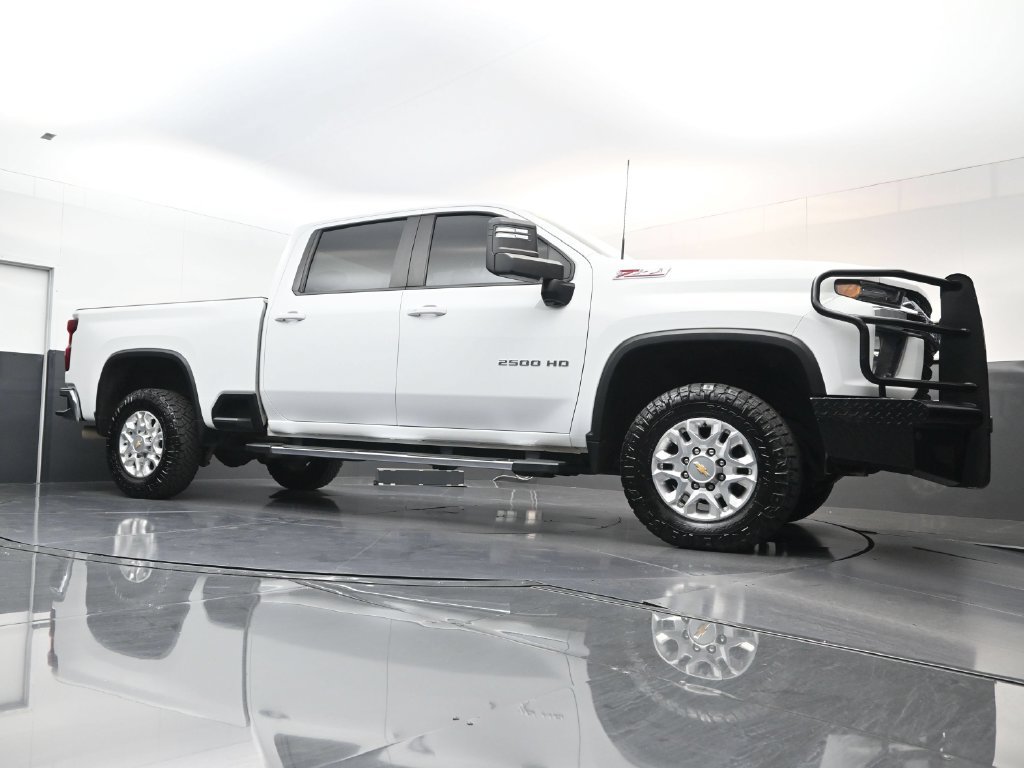 Used 2023 Chevrolet Silverado 2500 LT w/ Convenience Package AWD/4WD image 21