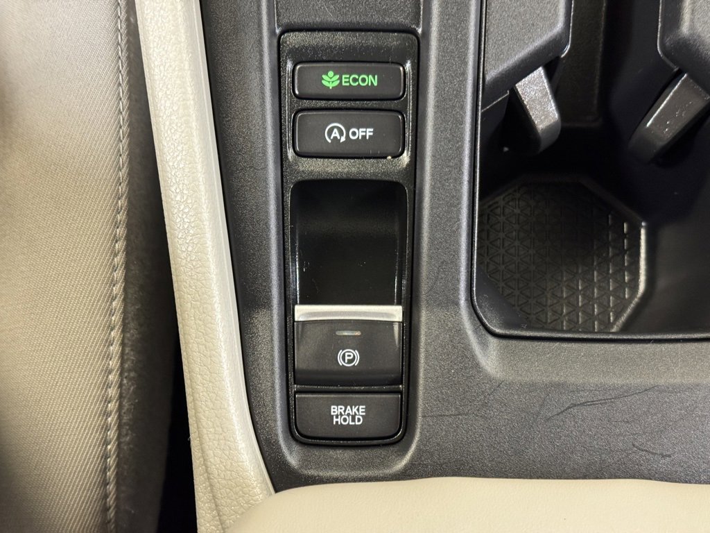 Used 2024 Honda Accord EX image 31