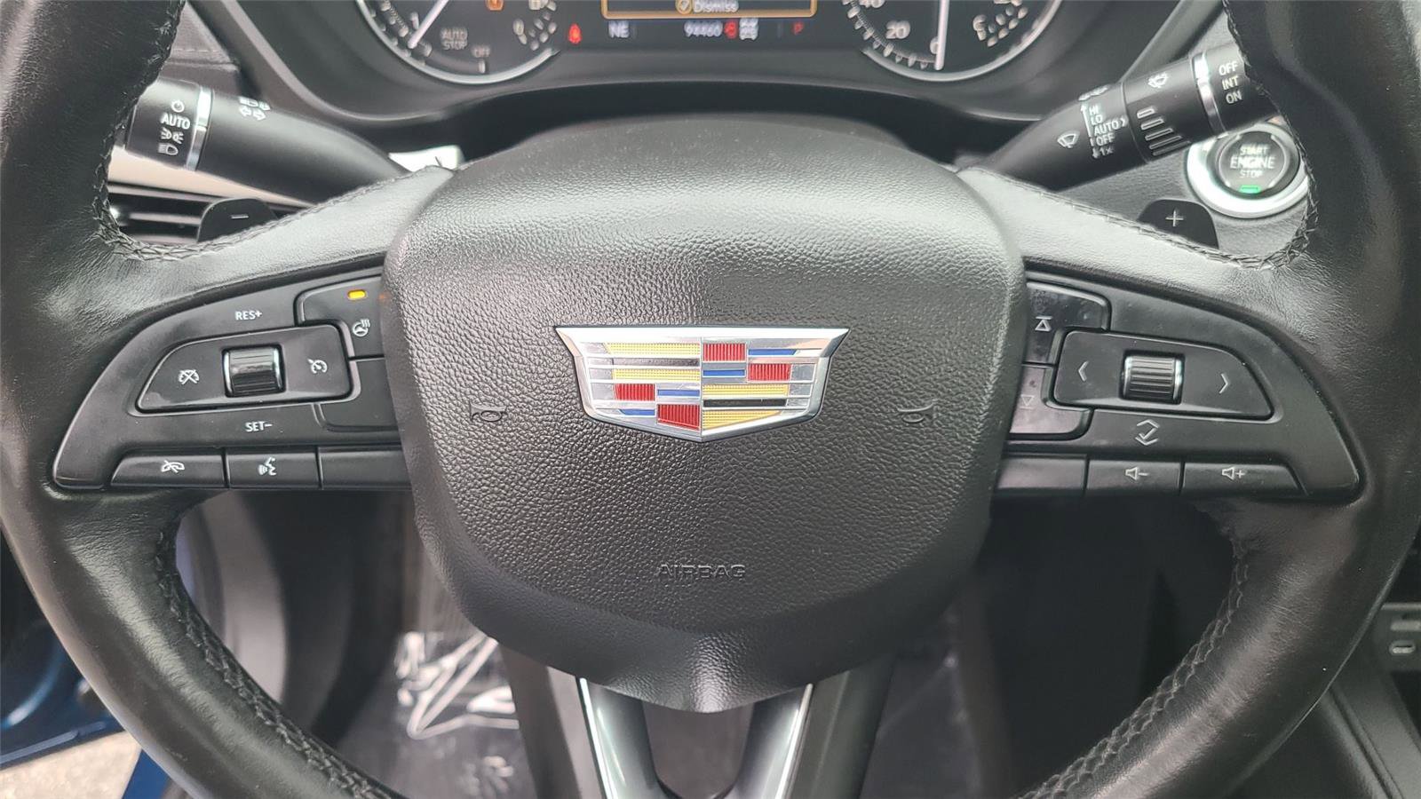 Used 2019 Cadillac XT4 Premium Luxury AWD/4WD image 16