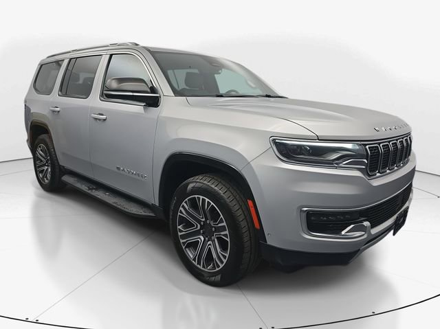 Used 2024 Jeep Wagoneer Series II w/ Flexible Seating Group image 2
