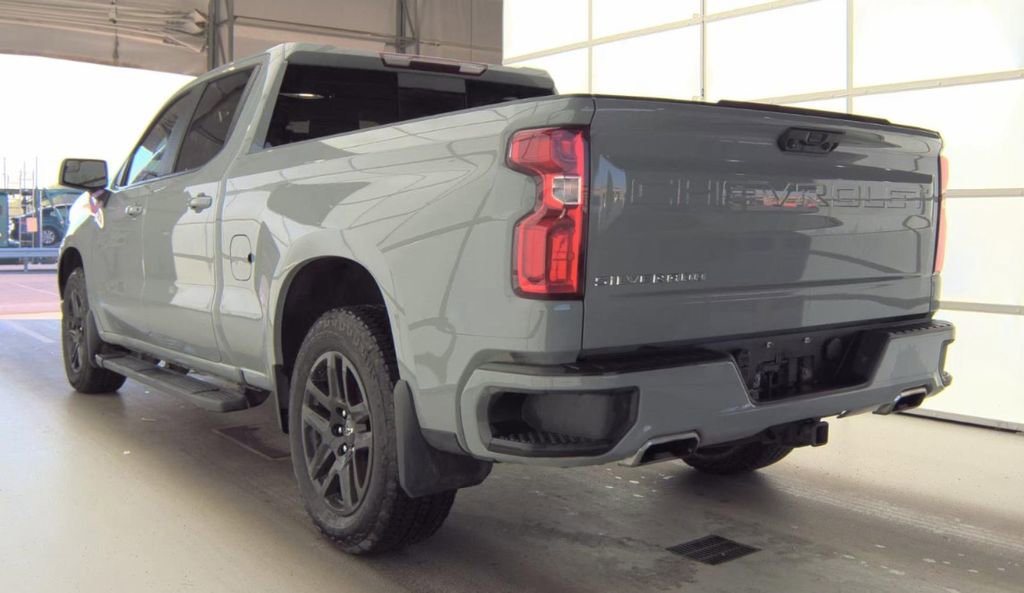 Used 2024 Chevrolet Silverado 1500 RST w/ Convenience Package II AWD/4WD image 4