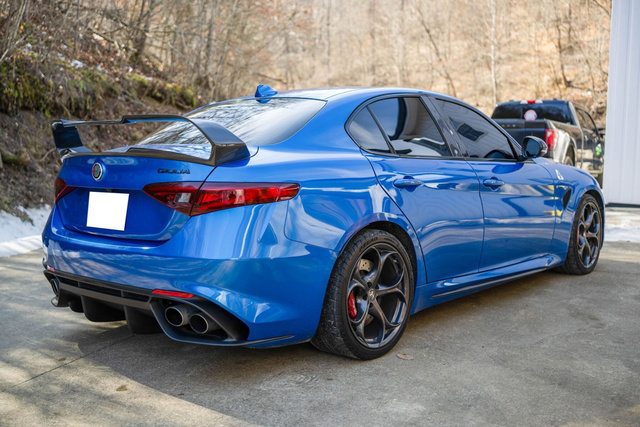 Used 2020 Alfa Romeo Giulia Quadrifoglio w/ Nero Edizione image 8