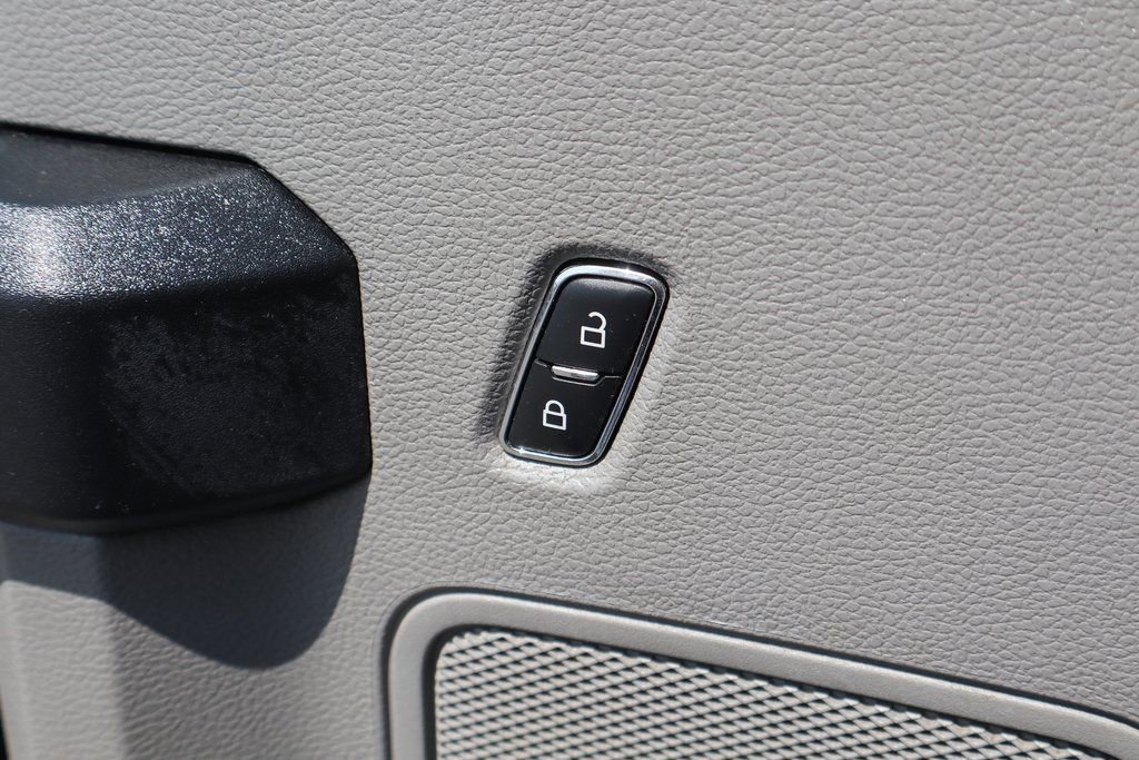 Used 2020 Ford F350 XL w/ Power Equipment Group image 20