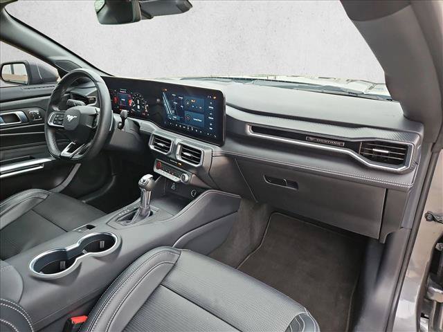 Used 2025 Ford Mustang GT Premium RWD image 21