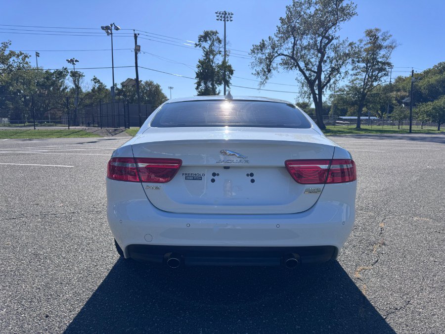 Used 2018 Jaguar XE Prestige AWD/4WD image 6