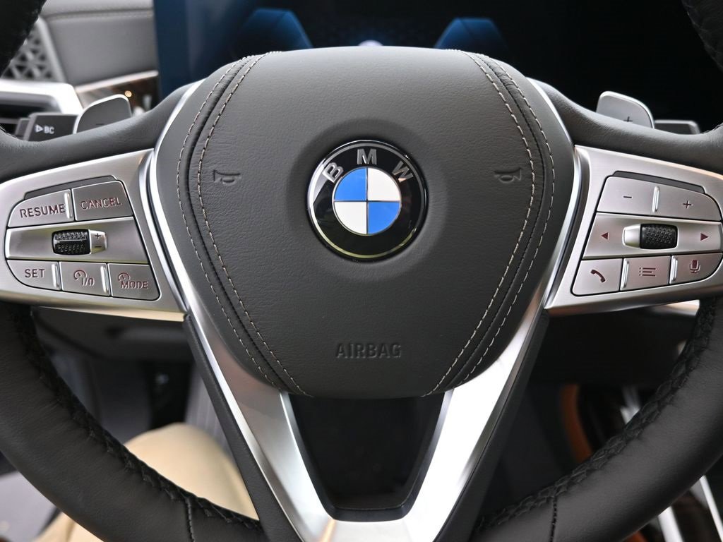 New 2026 BMW X7 xDrive40i image 14