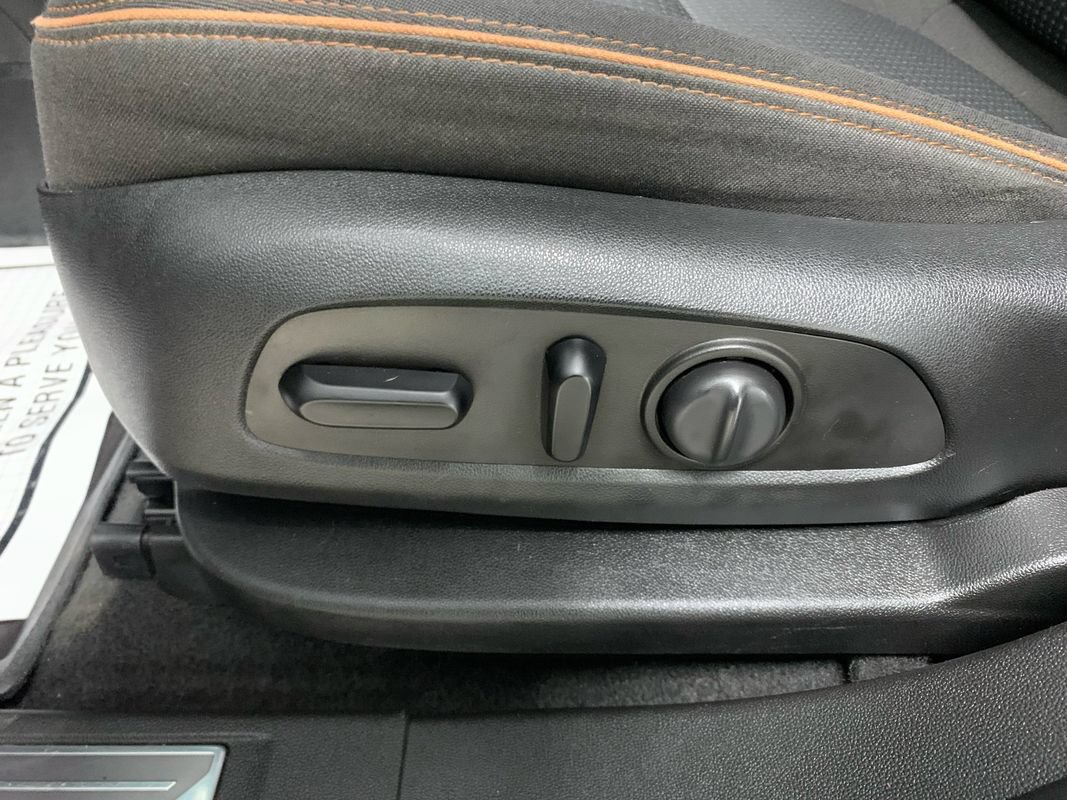 Used 2020 GMC Acadia AT4 w/ Trailering Package AWD/4WD image 18