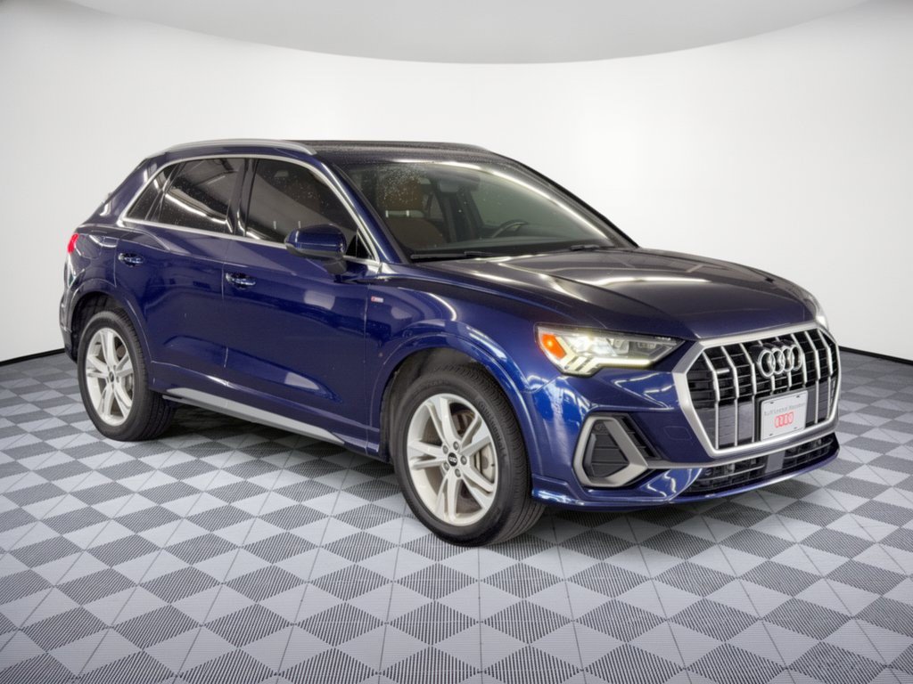 Certified 2022 Audi Q3 2.0T Premium Plus AWD/4WD image 7