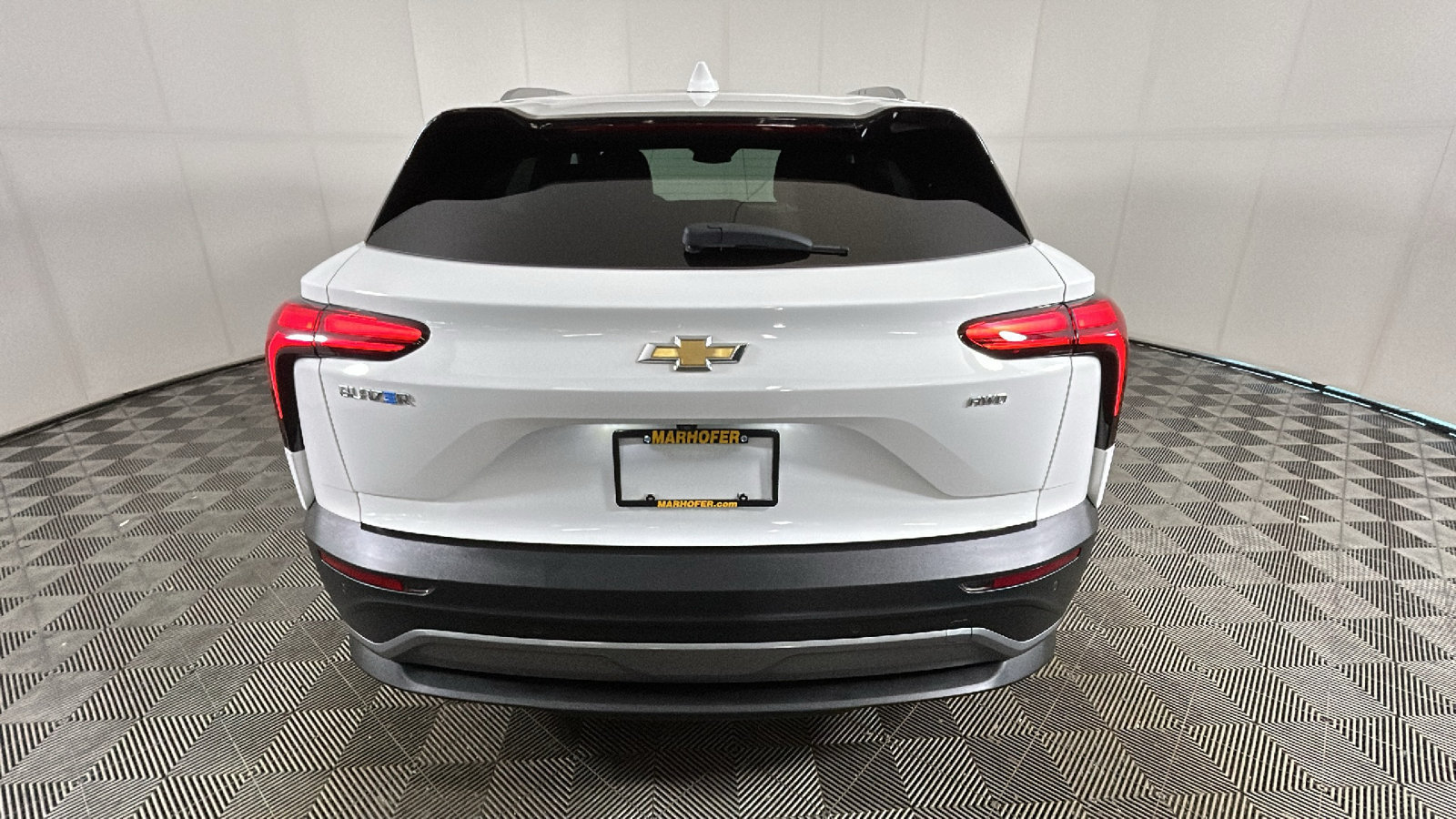 Used 2024 Chevrolet Blazer EV LT AWD/4WD image 4