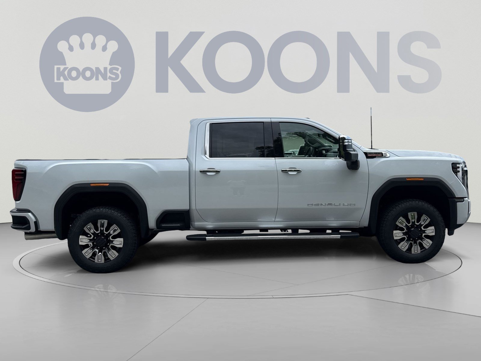 New 2026 GMC Sierra 2500 Denali w/ Denali Reserve Package AWD/4WD image 7